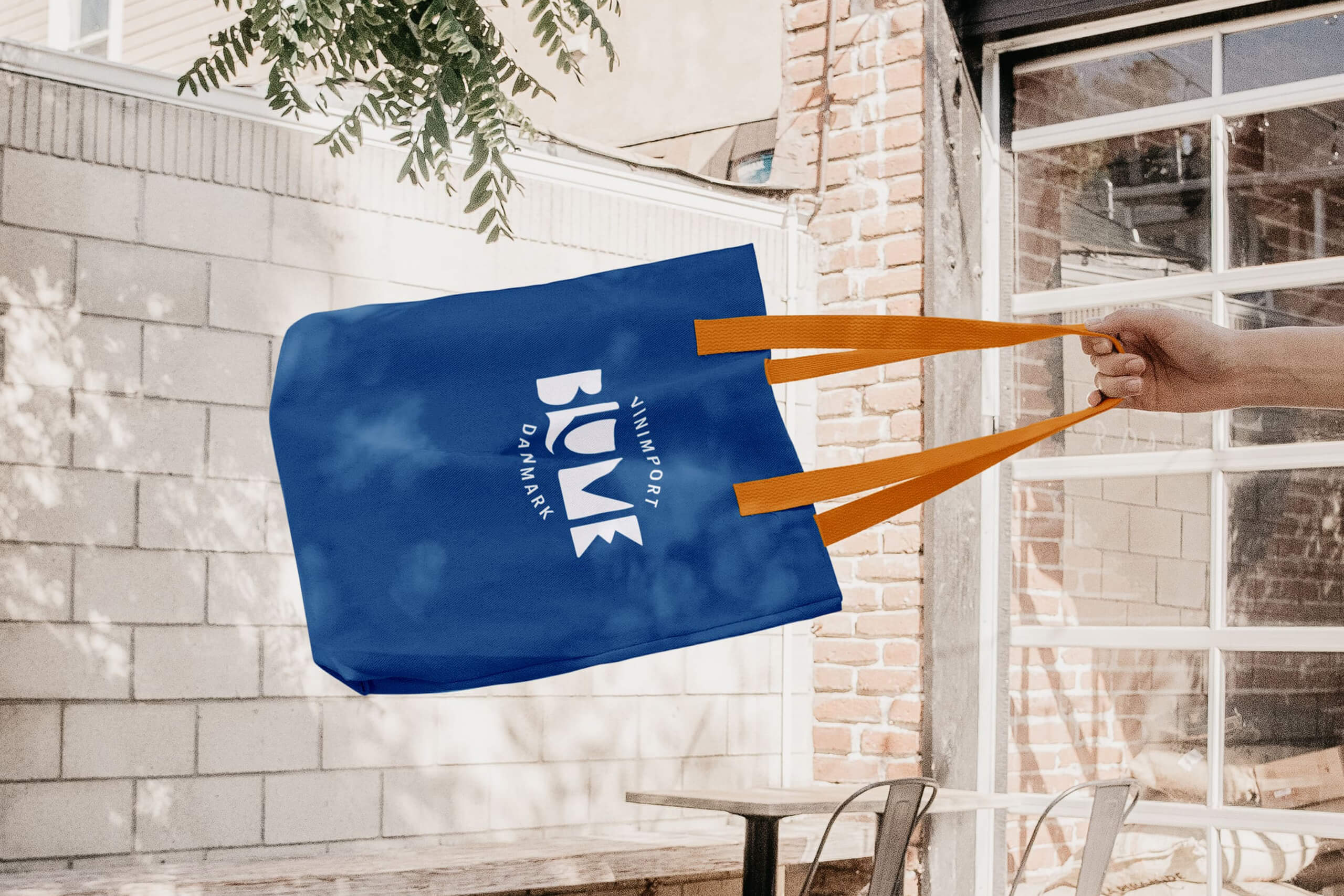 Blume Tote bag